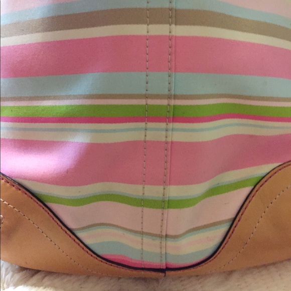 Coach Spring Time Purse - Picture 5 of 8